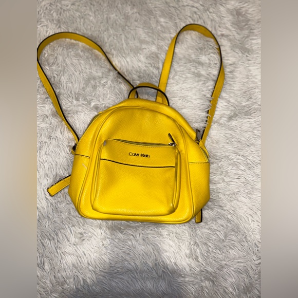 Calvin Klein mini bag - Picture 1 of 7